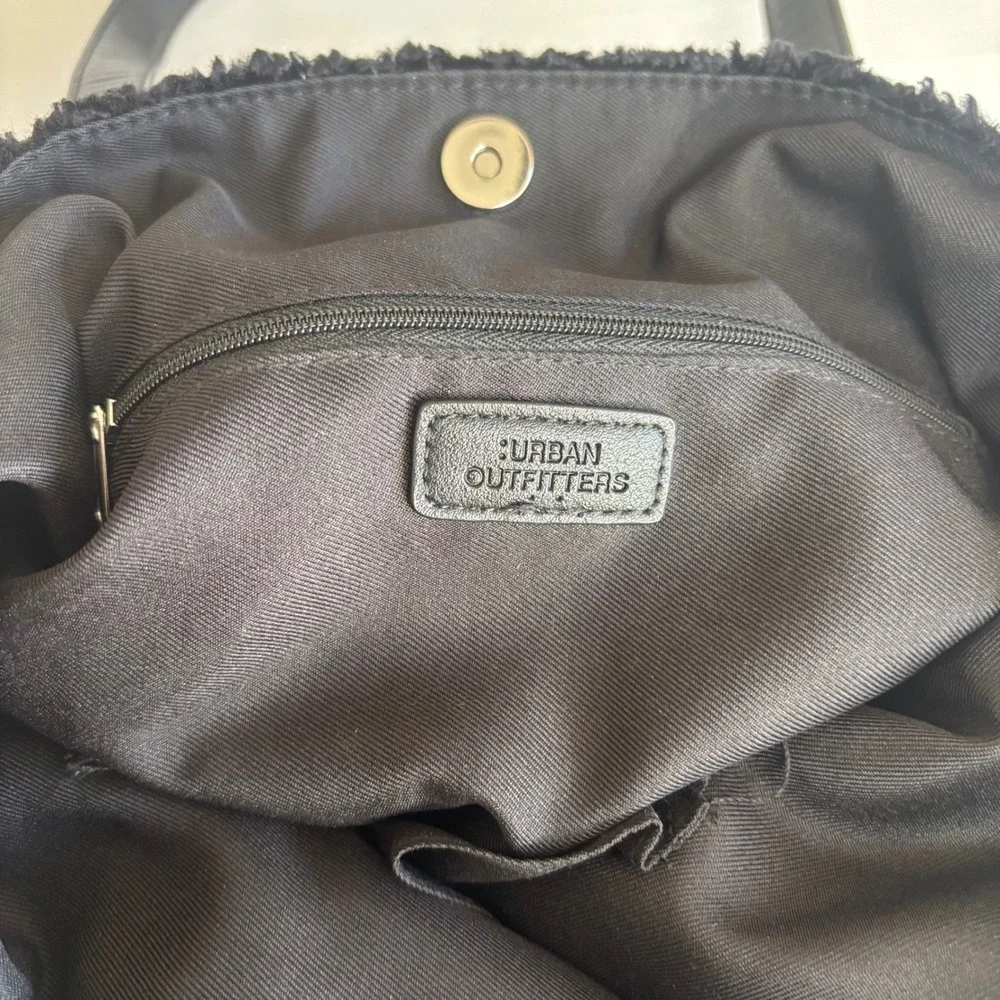Urban Outfitters Black Textured Faux Fur Tote Bag Shoulder Bag‎ Whimsigoth